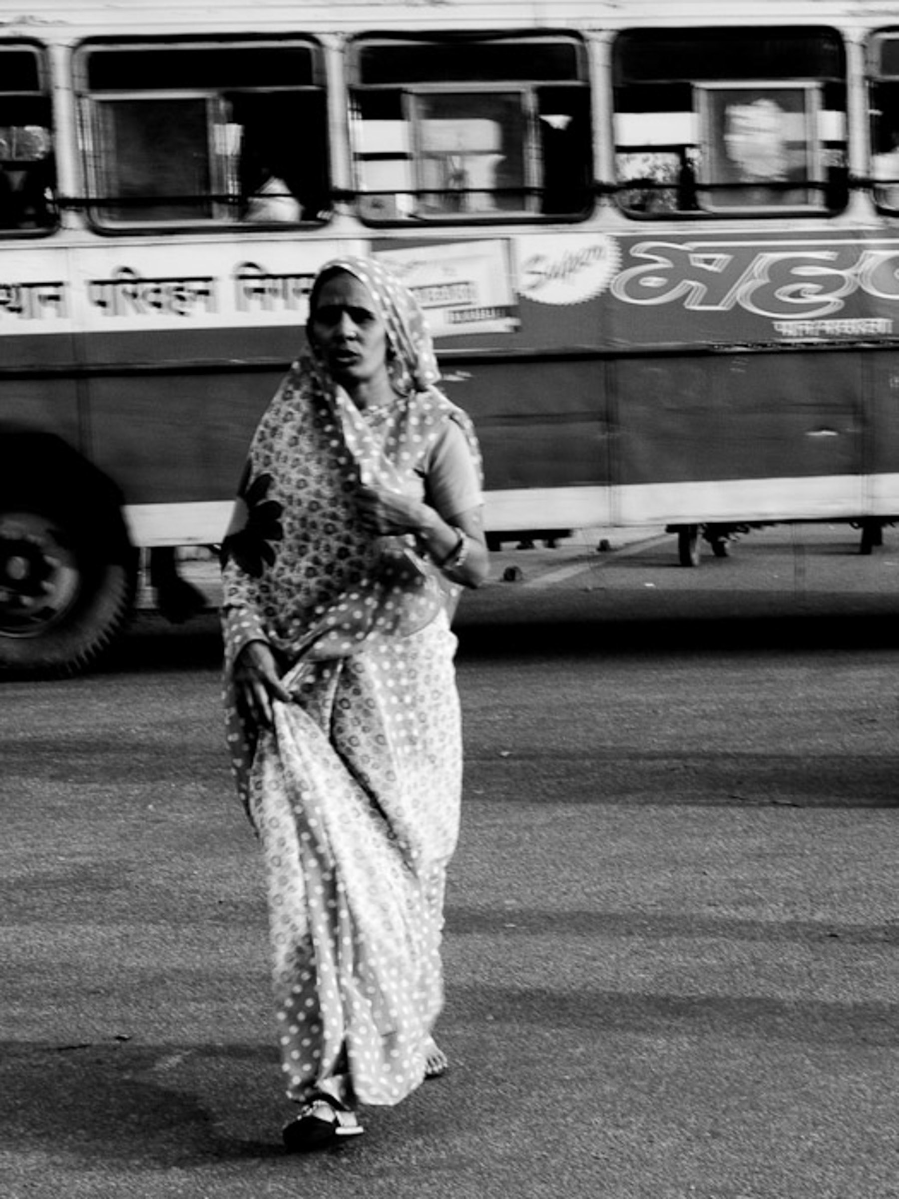 299216 3997836 india woman